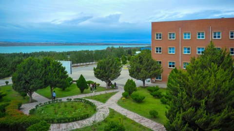 BMU-ya qəbul olanların sayı iki dəfə artıb
