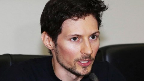 Durov məhkəməyə gətirildi