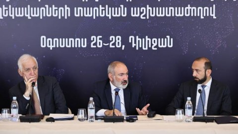 Paşinyan erməni səfirləri AŞAĞILADI