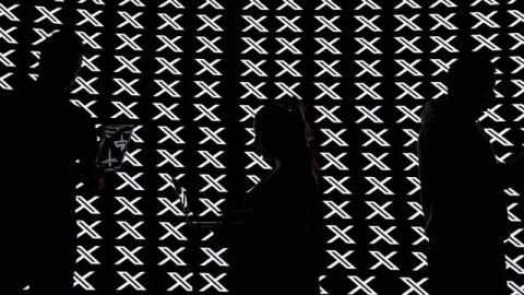"X"də problem yarandı