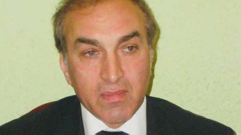 Peşəsinin zirvəsi… - Şakir İbrahimli - 70