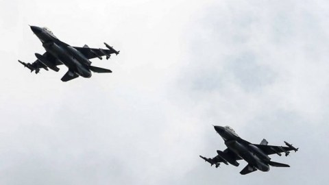 F-16 qəzasından sonra Zelenski onu işdən çıxardı