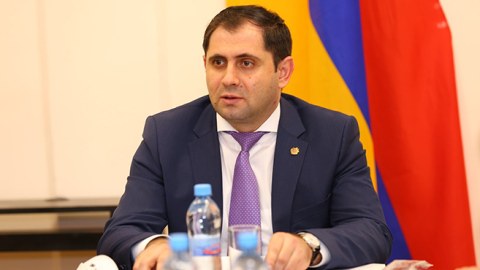 Papikyan Gürcüstana getdi
