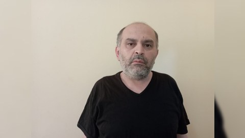 İnsanlara təqaüd düzəldəcəyini deyib 30 min manatlarını mənimsədi