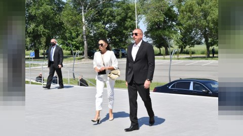 İlham Əliyev və xanımı Kəlbəcərdə AÇILIŞDA