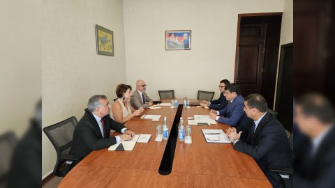 Latviyada yaşayan soydaşımız&nbsp;Dövlət Komitəsində olub