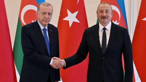 Ərdoğan İlham Əliyevi TƏBRİK ETDİ&nbsp;