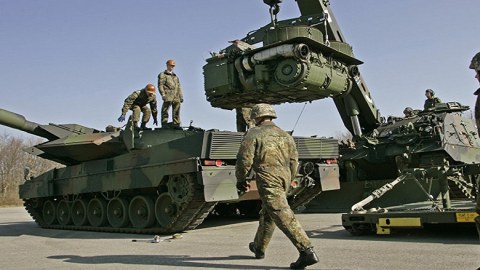 İngiltərə İsrailə silah satışını dayandırır