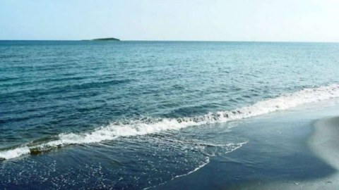 Son 10 ildə dünyada dəniz səviyyəsi əvvəlkindən iki dəfədən çox qalxıb - Nazir