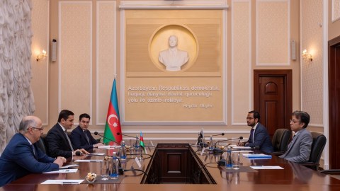 Ədliyyə naziri Pakistan səfiri ilə görüşüb
