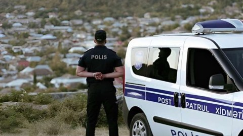 Bakıda əməliyyat: Polis silahlı şəxsi zərərsizləşdirdi