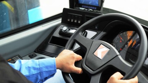 Avtobus sürücülərinə görə məsuliyyət bu şirkətlərin boynundadır...