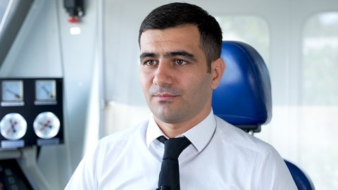 “5 saniyə geciksəydim...” - Körpəni xilas edən maşinist