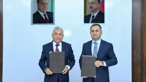 Bakı Mühəndislik Universitetinin tələbələrinə də kart veriləcək&nbsp;