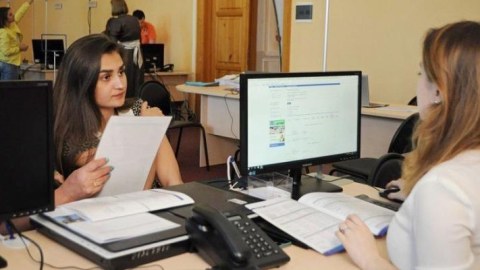 Universitetlərin boş qalan yerlərinə qəbul olan şəxslərin qeydiyyatı BAŞLADI