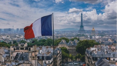 Fransa Koloniyalarının Azadlıq Cəbhəsi rəsmi Parisin Azərbaycana səyahət xəbərdarlığına etiraz edib