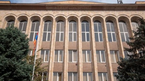 Ermənistan Konstitusiya Məhkəməsi delimitasiya komissiyasının iş qaydalarına baxacaq
