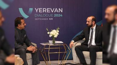 Mirzoyan Hindistan XİN başçısının müavini ilə GÖRÜŞÜB