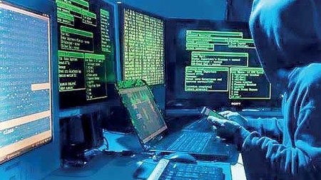 Dövlət qurumlarına qarşı qalmaqallı kibercinayətlə bağlı şok detallar 