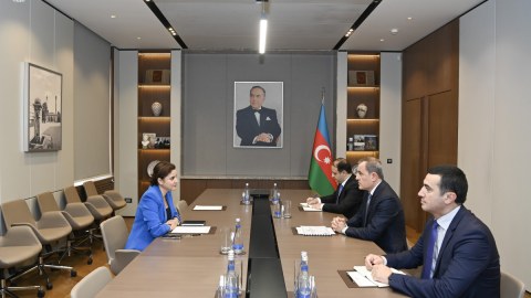 Ceyhun Bayramov Əlcəzairinin yeni səfirini qəbul edib