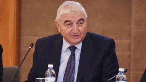 Məzahir Pənahov daha 20 müraciətə baxacaq