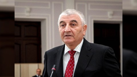 Qalib namizədin müəyyənləşdirilməsi baxımından problem olmayıb