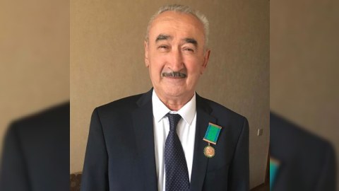Şərəfli ziyalı ömrünün müdriklik zirvəsi - Eynəddin Məmmədov-85