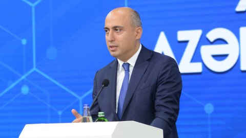 Kifayət qədər ictimai müzakirə var, amma içində elm azdır - Emin Əmrullayev