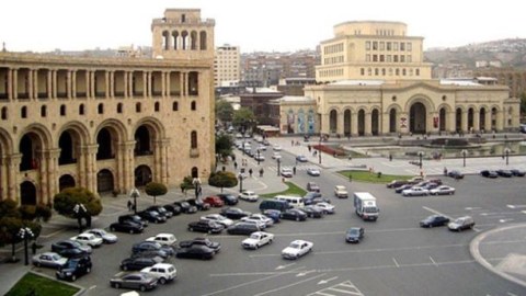 Ermənistanda 34 PARTLAYIŞ