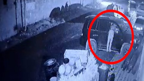 Bakıda maşınlardan və ödəniş terminalından 14 min manat oğurlandı - VİDEO