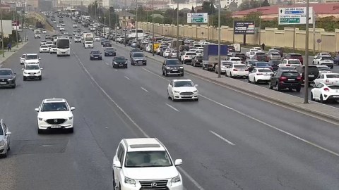 Bakının tıxaclı YOLLARI 