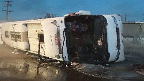 İranda sərnişin avtobusu aşıb: 10 ölü, 41 yaralı