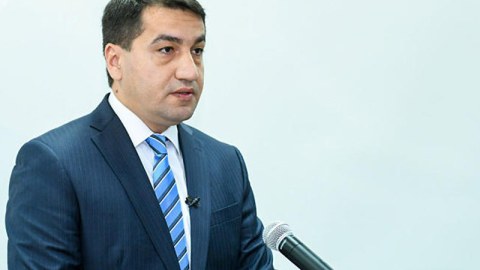 Biz riyakar bir dünyada yaşayırıq! - Prezidentin köməkçisi
