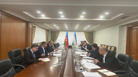 Azərbaycanla Özbəkistan arasında məsləhətləşmələr 
