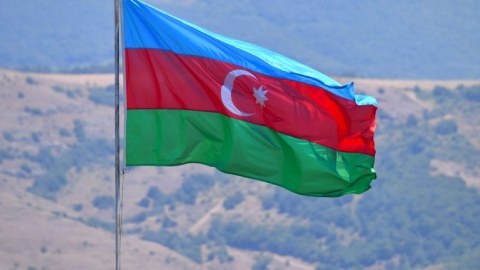 Sabah Azərbaycanda iş günü deyil? - Rəsmi CAVAB