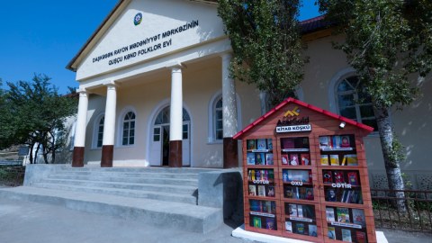 “Kitab köşkü” - “AzerGold”dan daha bir maarifləndirici layihə - FOTO