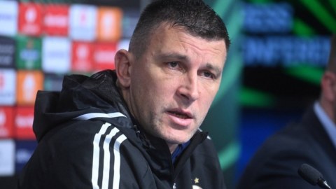 "Qarabağ"ı ÇL-dan kənarlaşdıran "Dinamo"nun baş məşqçisi komandadan qovuldu