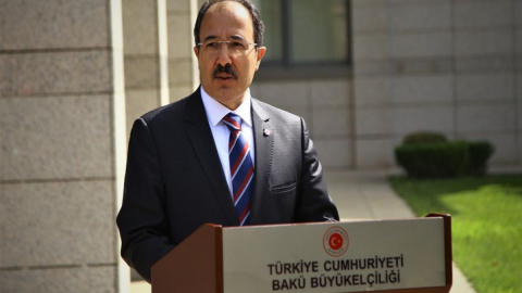 Səfir Azərbaycanı Dövlət Suverenliyi Günü münasibətilə təbrik etdi