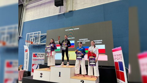 Karateçilərimiz beynəlxalq yarışda qızıl və gümüş medallar qazandılar