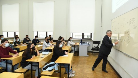 Universitet müəllimləri niyə sertifkasiyaya cəlb olunmur?