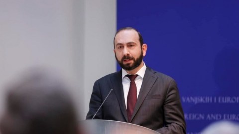Ermənistan Azərbaycanla sülh sazişi imzalamaqda maraqlıdır - Mirzoyan
