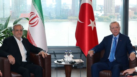 Ərdoğan Pezeşkianla görüşdə nələrdən danışıb? - DETALLAR