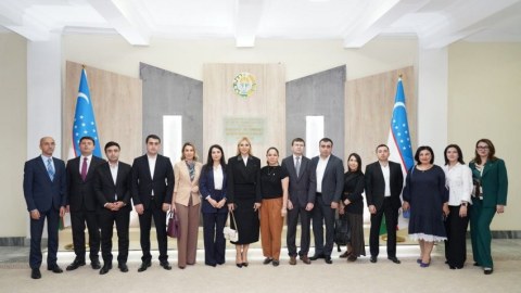 Azərbaycan nümayəndə heyəti Özbəkistan İnformasiya və Kütləvi Kommunikasiya Agentliyində - FOTO