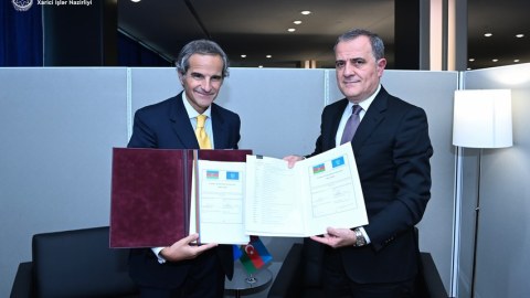 Azərbaycanla AEBA arasında sənəd imzalandı