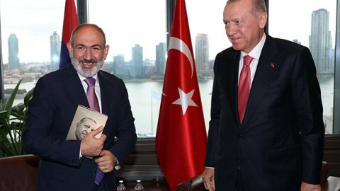 Paşinyanın bu fotosu radikal erməniləri DƏLİ ETDİ