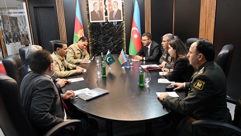 Azərbaycanla Pakistan arasında hərbi əməkdaşlıq müzakirə edildi