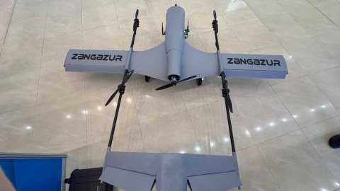 BMU tələbələrinin hazırladığı “Zəngəzur” PUA-sı sərgilərdə nümayiş olunur