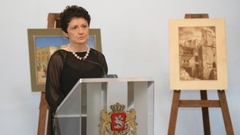 "Əbədi nazir" istefa verdi