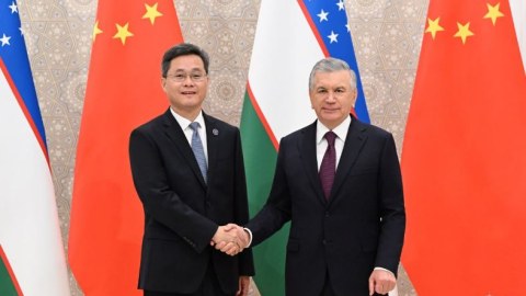 Mirziyoyev çinli naziri qəbul edib - Müzakirədə nələr var?