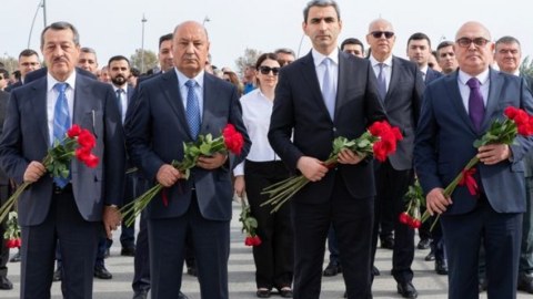ADY-nin kollektivi Zəfər parkında - FOTOLAR